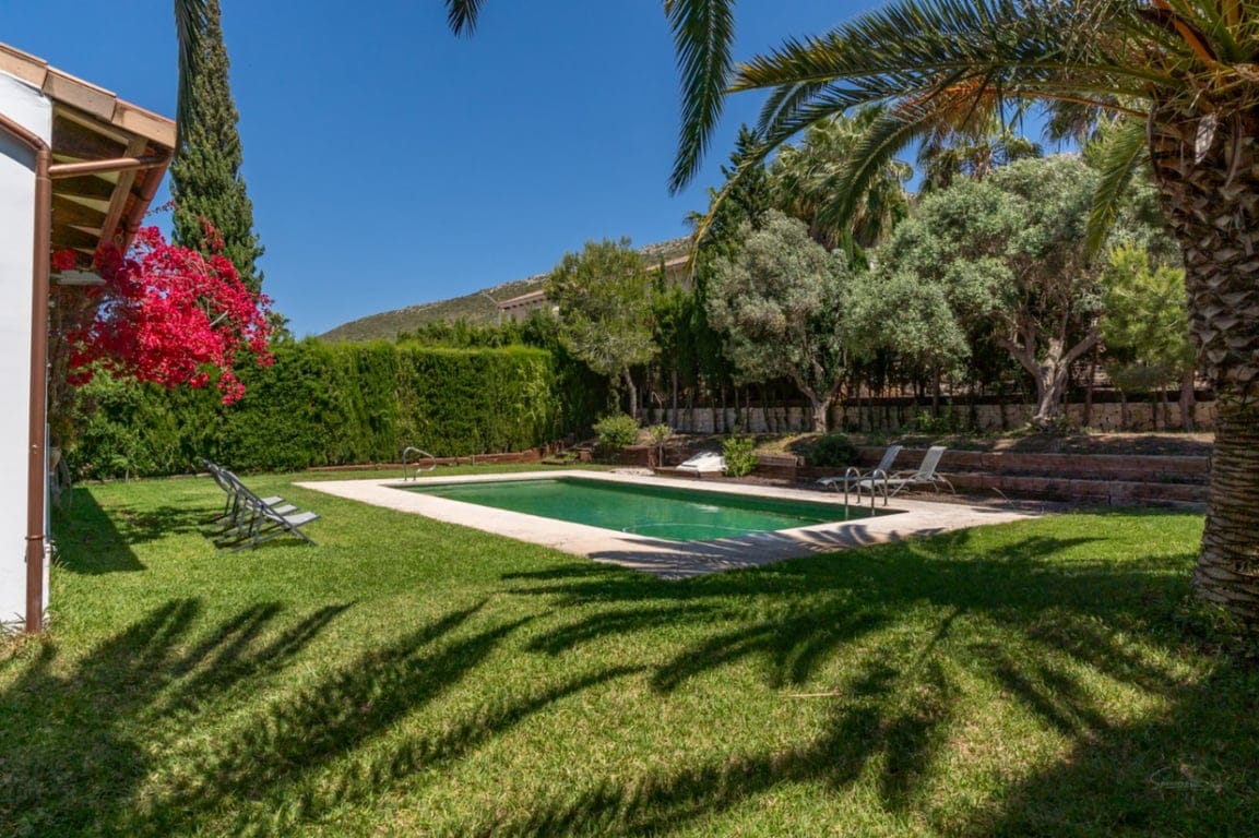 Impresionante Villa a la venta en Jávea, con piscina interior y exterior - Foto 20