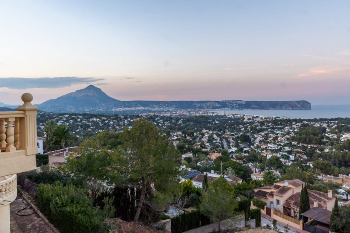 Villa te koop met prachtig uitzicht op zee - Foto 38