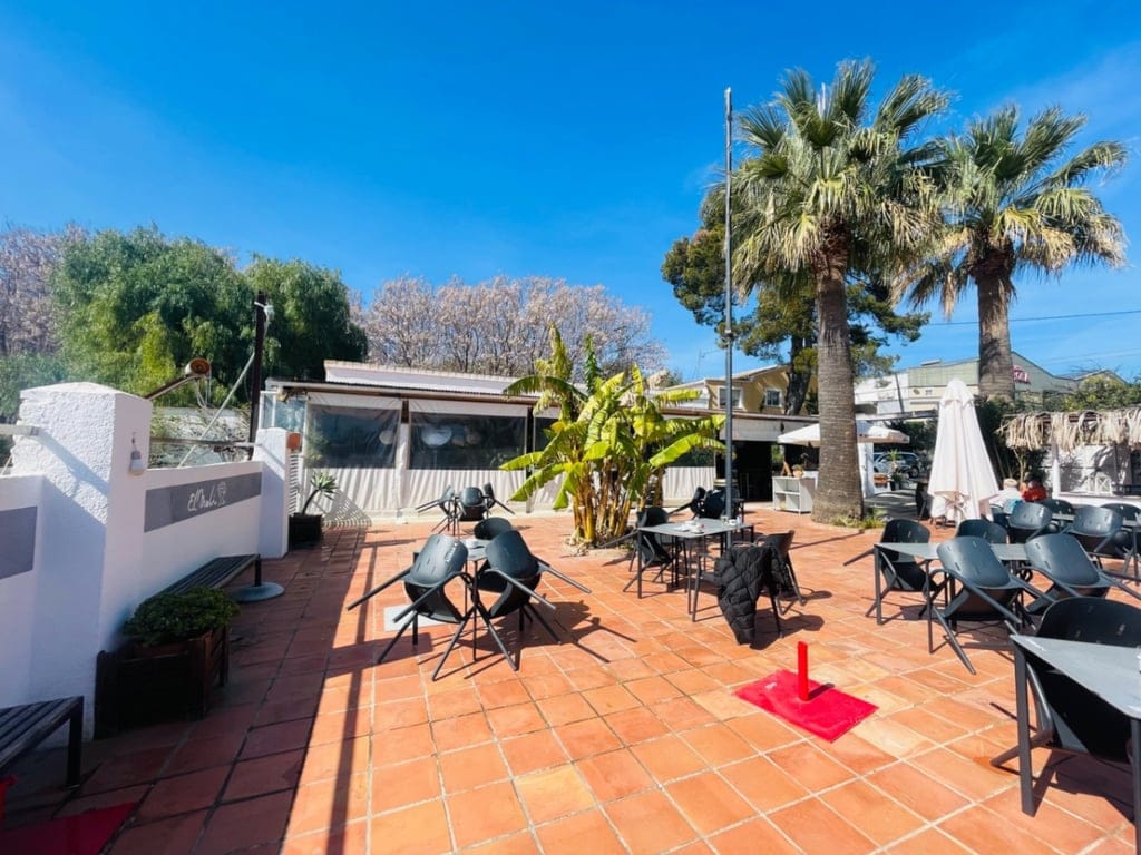 Landhaus von 500 m2 auf städtischem Grundstück mit Grundstück von 3500m2 in der Gegend von Denia Sta Paula - Foto 2