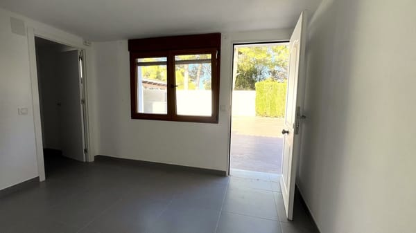 Villa en venta en La Nucía - Foto 2