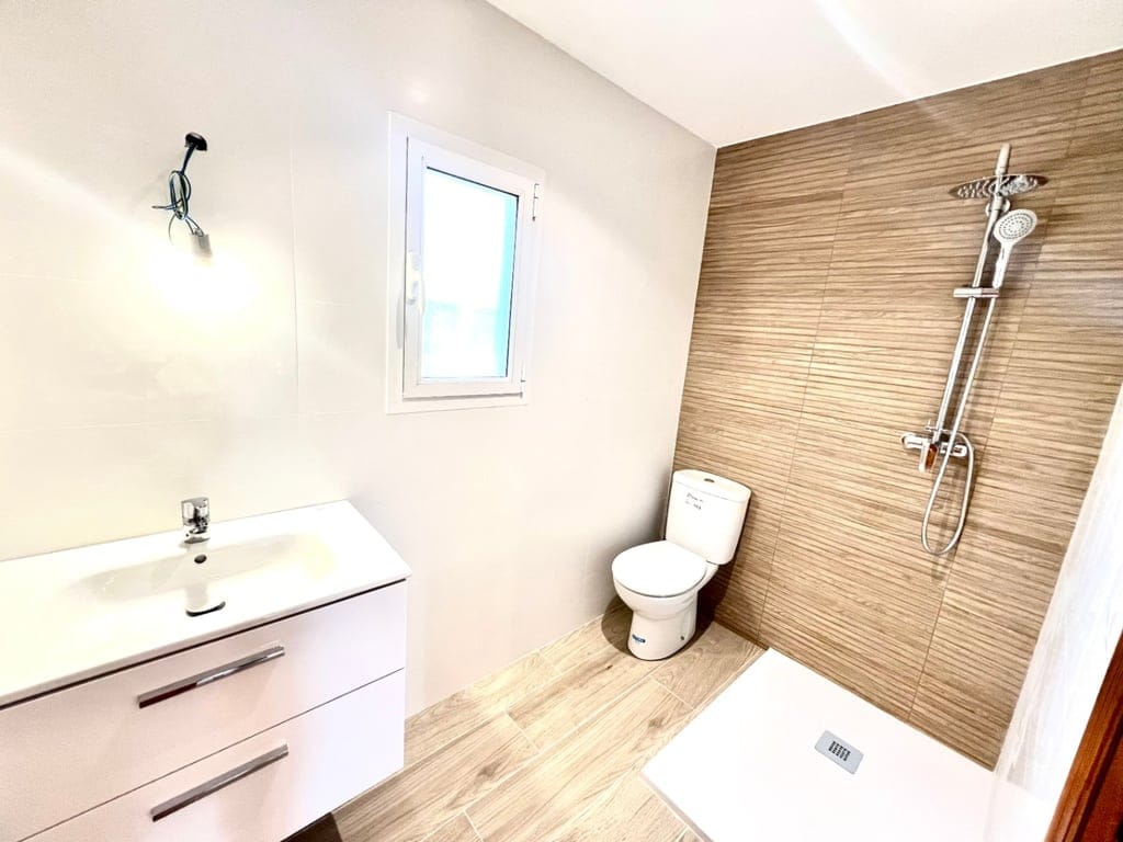 Rustikale Villa in Jávea, nahe dem Strand von Arenal, renoviert. - Foto 9