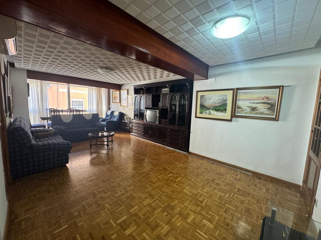 Piso en Venta de 3 dormitorios en Centro ciudad-Denia - Foto 7