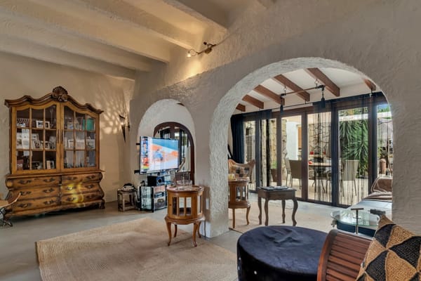 Villa con apartamento de invitados, totalmente renovada y cerca del casco antiguo de Jávea - Foto 19