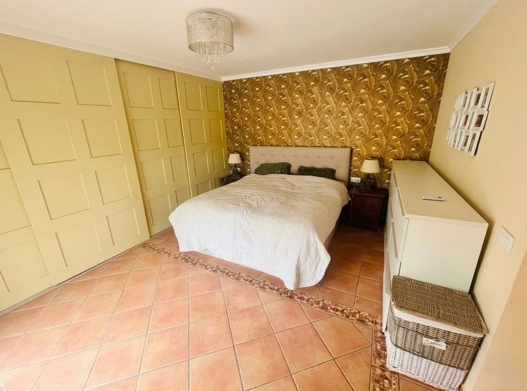 Encantadora Vila Adossada amb Piscina Privat a Cometa-Carrió, Calpe Preu: 590.000 € - Foto 13