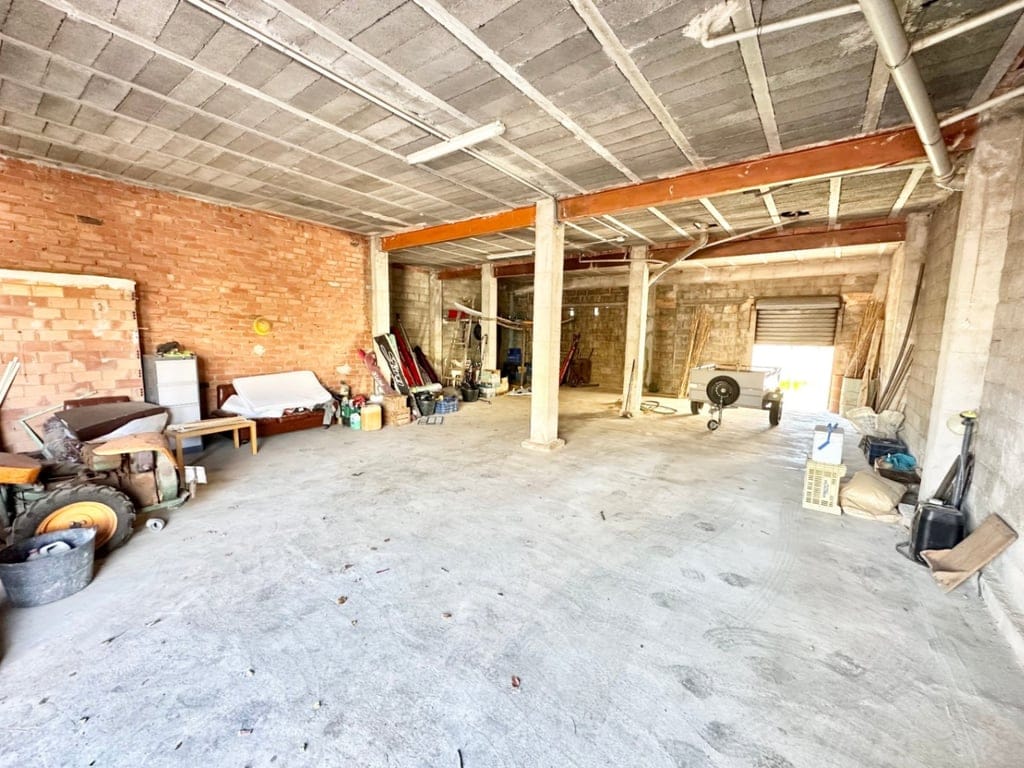 Opportunity: Building with 180 m² Garden and Rooftop with Sea Views - Foto 6