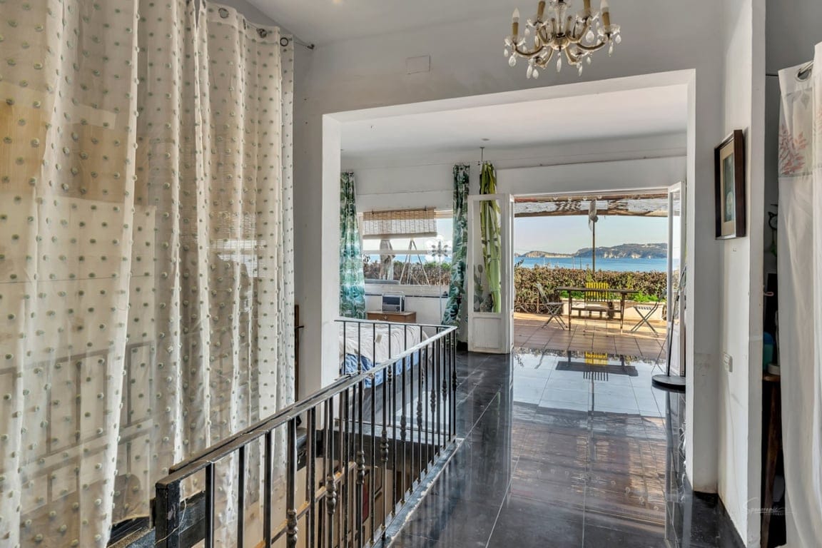 VILLA ON THE SEAFRONT IN THE PORT OF JAVEA - Foto 19