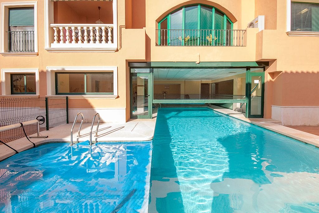 South facing top floor duplex in Port for winter rental - Foto 9