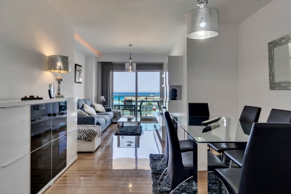 Apartamento en privilegia ubicacion con impresionantes vistas mar - Foto 6