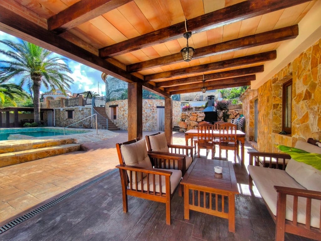 Maison avec deux appartements d’hôtes dans le Montgó