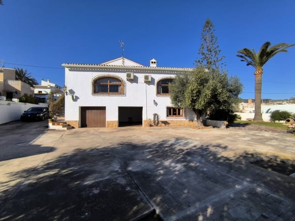 Villa zum Verkauf im Herzen der Altstadt von Javea mit Meerblick und privatem Grundstück - Foto 14