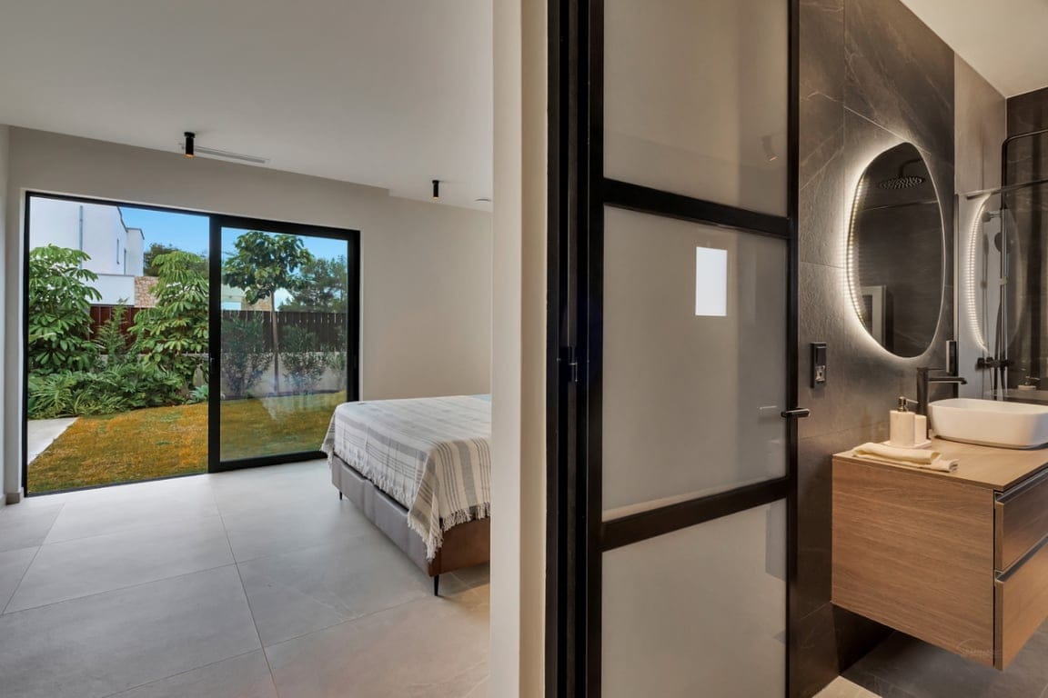 Villa de lujo de nueva construcción ubicada en una zona tranquila - Foto 22