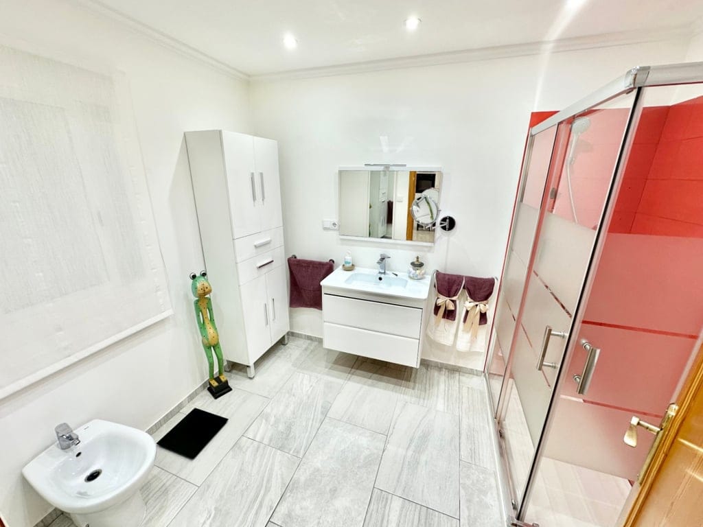 Dorfhaus mit 2 unabhängigen Wohnungen in Pego - Foto 31