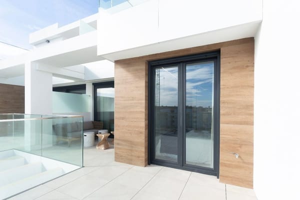 Apartamento en primera línea de playa de Denia - Foto 4