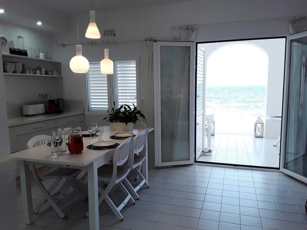 Beachfront villa/townhouse in Denia - Foto 8