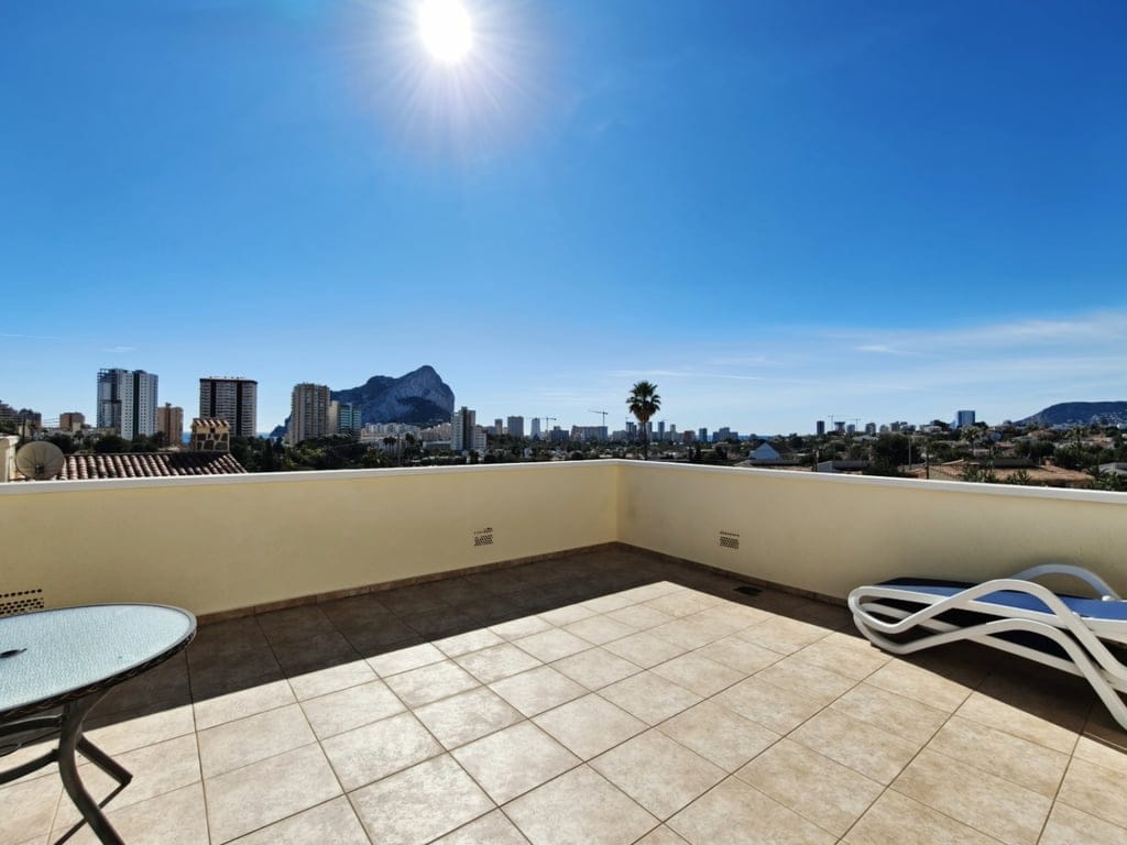Villa for sale in Calpe with beautiful views of the Rock - Foto 22