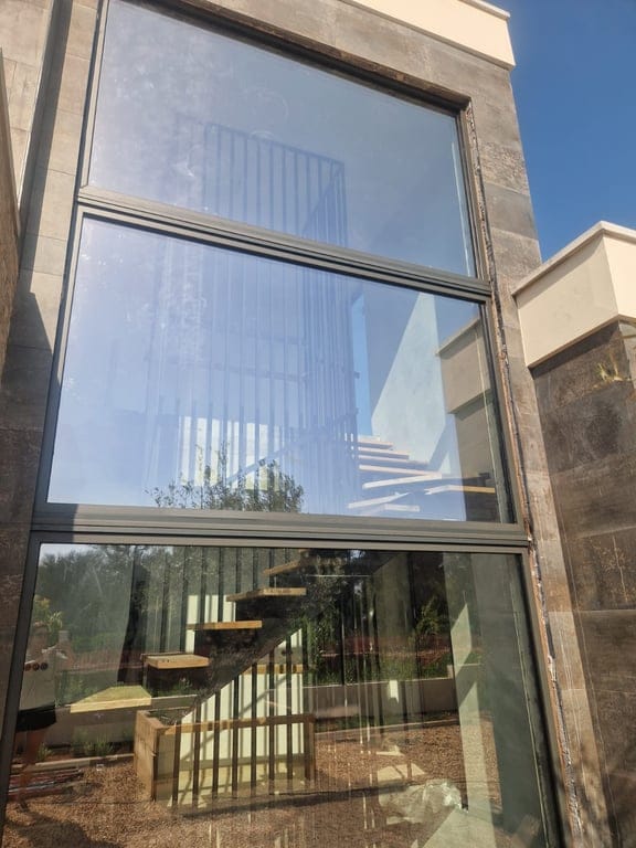 Elegancja, innowacja i prywatność w tej luksusowej willi na sprzedaż z certyfikatem A++. - Foto 15