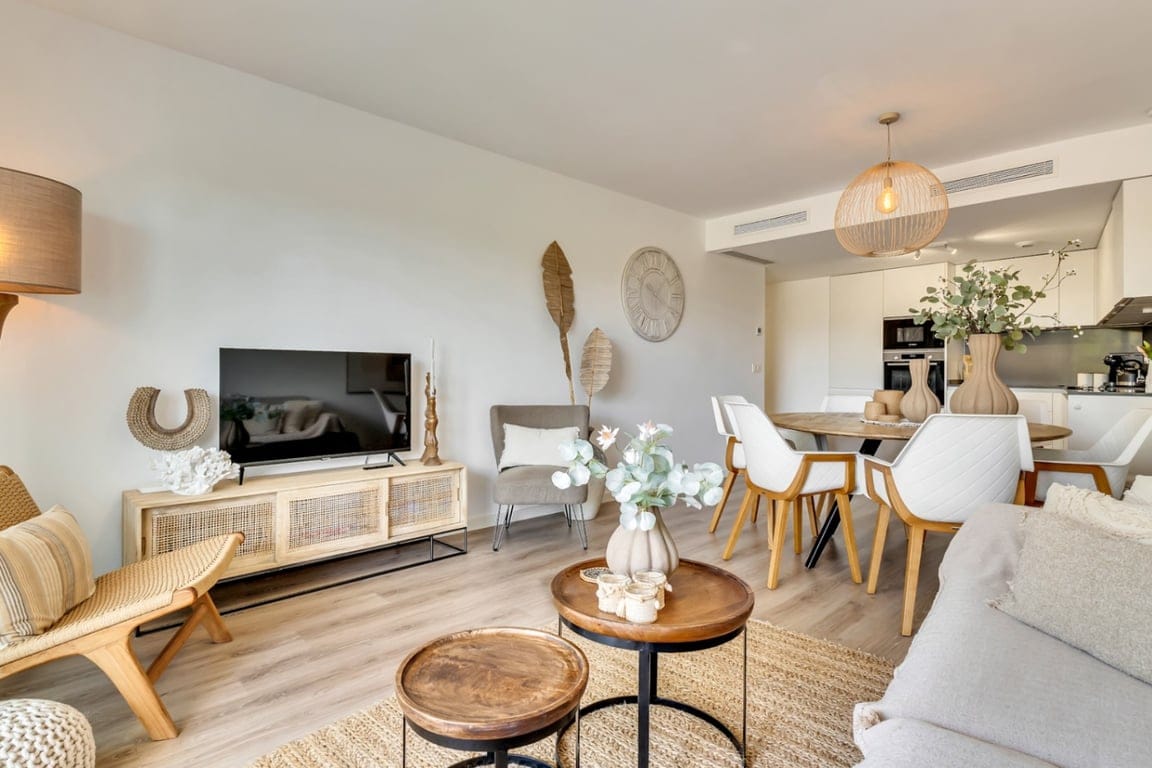 Modern and elegant south-facing apartment with a pool in Jávea. - Foto 12