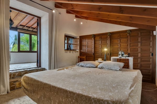 Villa con apartamento de invitados, totalmente renovada y cerca del casco antiguo de Jávea - Foto 24