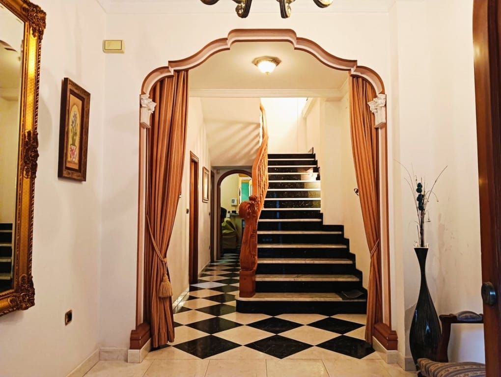 House for sale in Oliva