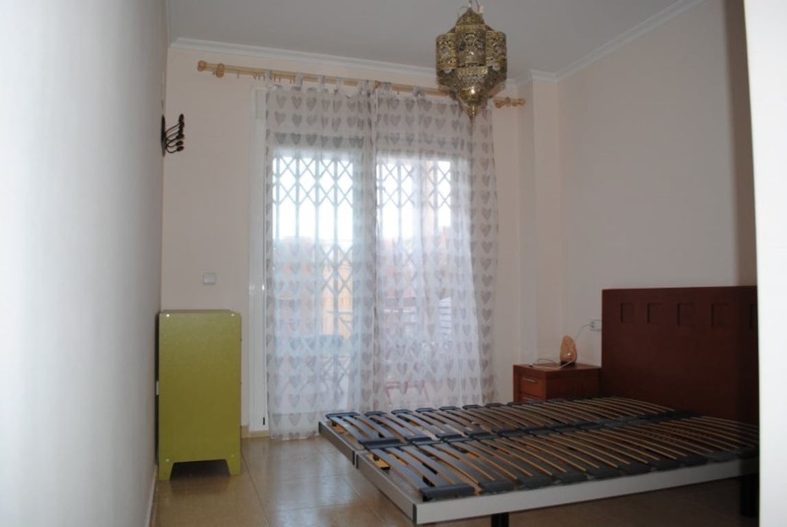 Apartment in Denia on the ground floor with 2 bedrooms and a private terrace for sale. - Foto 15