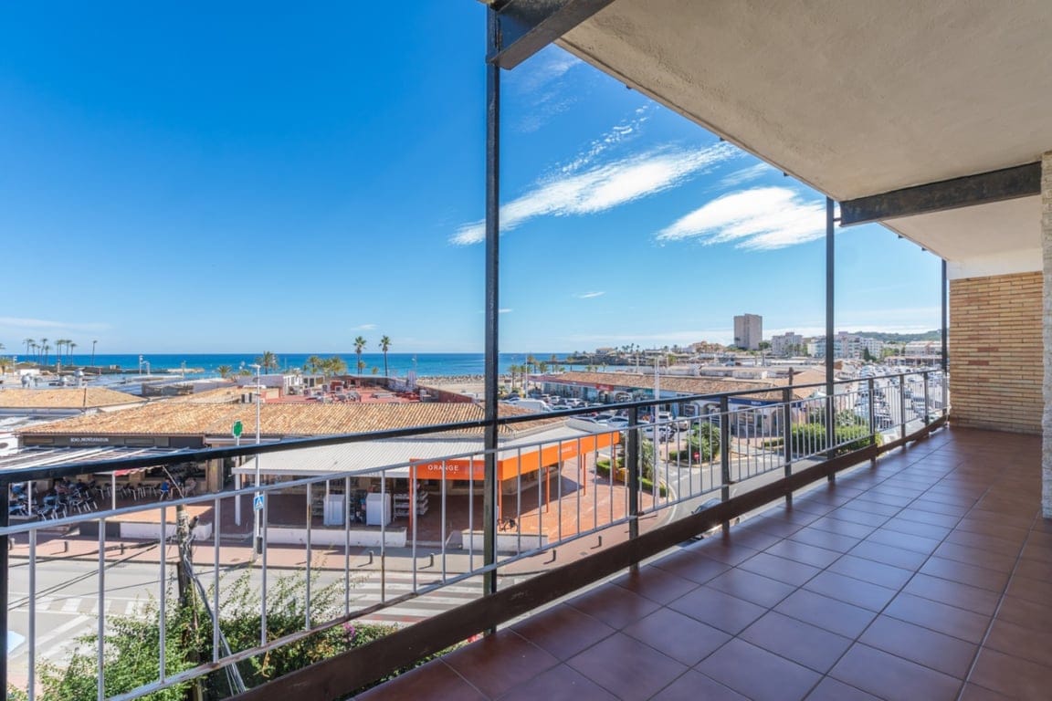 Apartment on the beachfront of the Arenal beach in Jávea - Foto 4