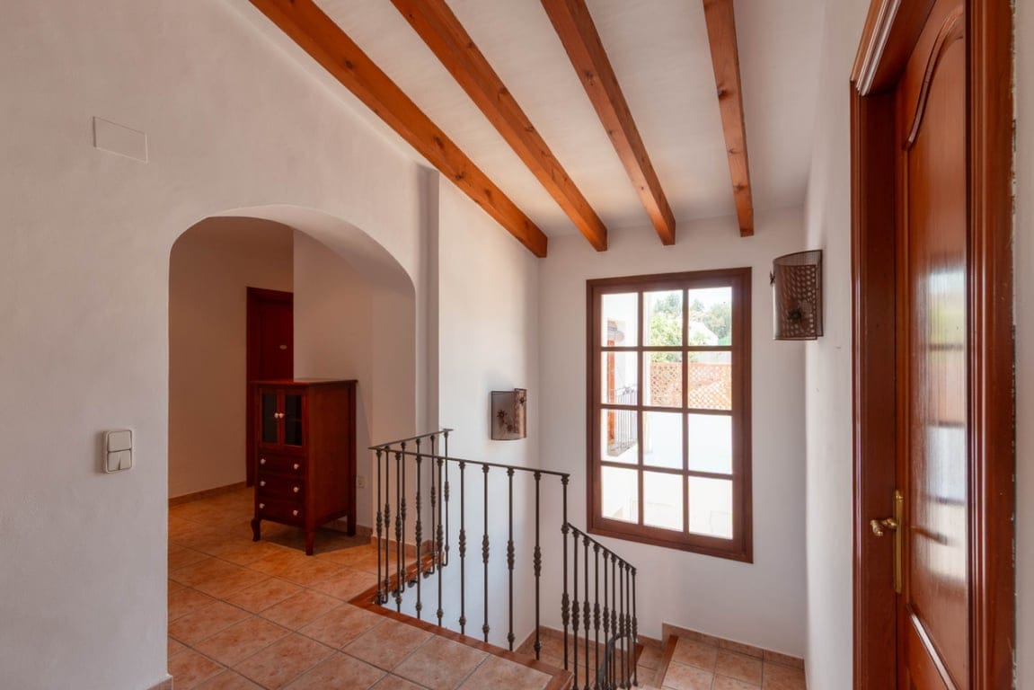 Villa mit 5 Schlafzimmern in Gata de Gorgos zur Langzeitmiete verfügbar. - Foto 15