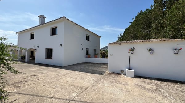 Rustikale Finca zu verkaufen mit Pool, 6 Schlafzimmern und 10.000 m² Grundstück zwischen La Xara und La Sella (Dénia) - Foto 10
