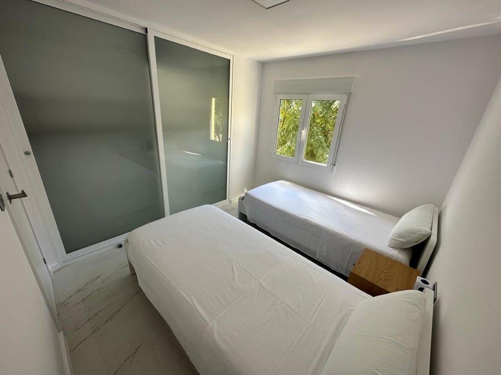 Renovated 2-bedroom apartment in the center of Denia - Foto 5