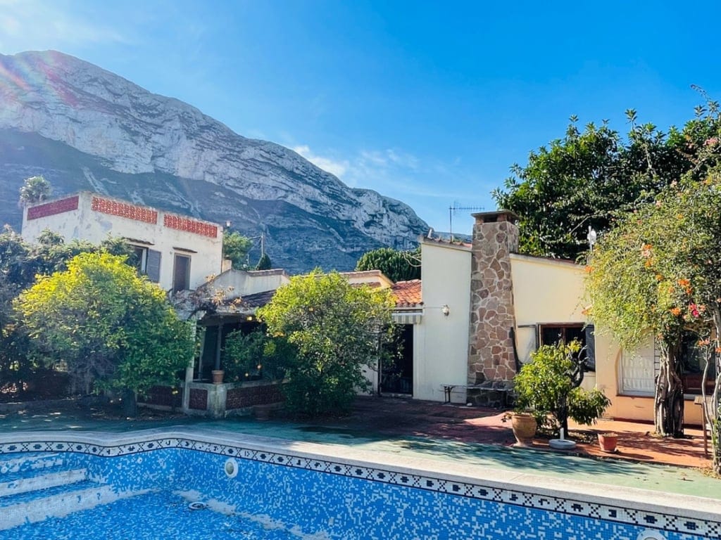 Denia. Villa in good area to renovate for sale - Foto 2