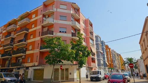 Flat to be renovated in one of the best areas of Denia.