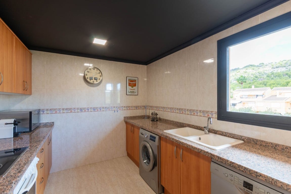 South facing top floor duplex in Port for winter rental - Foto 11