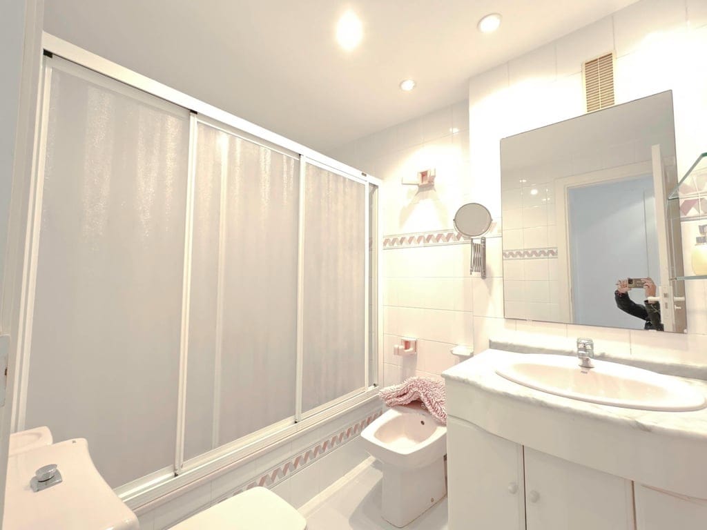 Two-bedroom apartment with sea views for sale in Dénia - Foto 13