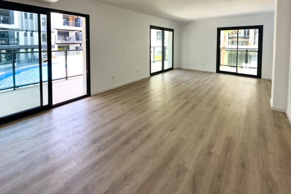 Apartamento sin amueblar de 3 dormitorios en Javea - Foto 2