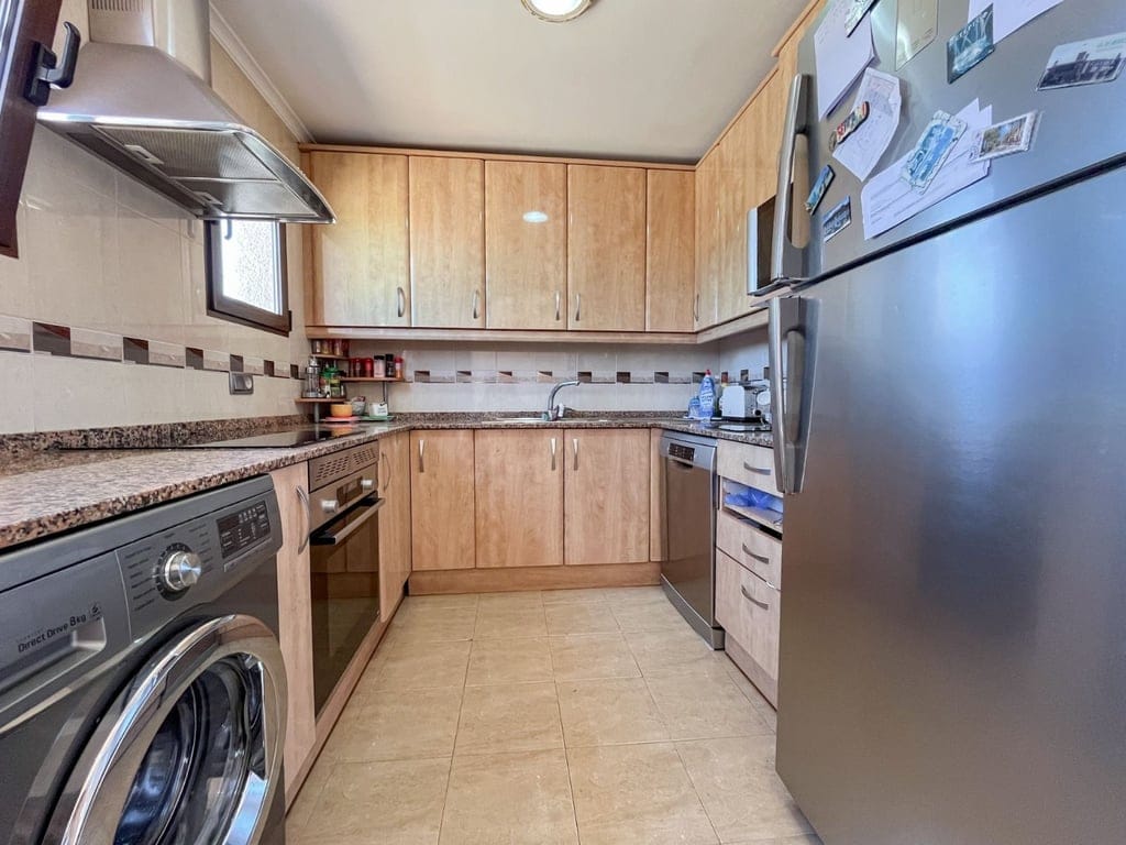 House for sale in Dénia with an active restaurant license in Las Marinas, 500 m from the sea. - Foto 11