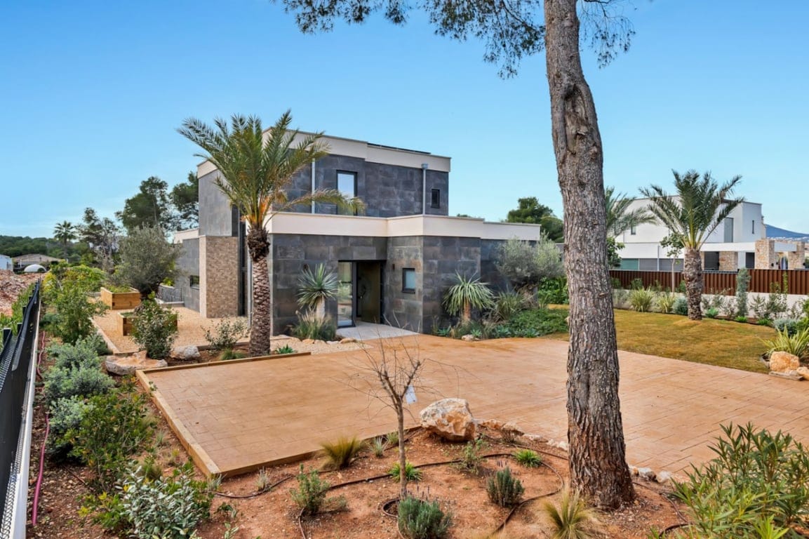 Villa de lujo de nueva construcción ubicada en una zona tranquila - Foto 37