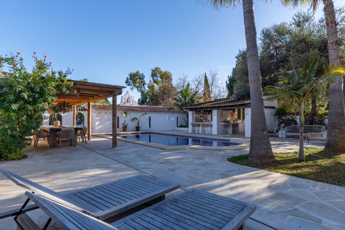 Exclusives, komplett renoviertes Anwesen mit großem Grundstück von 11.367 m2. - Foto 28