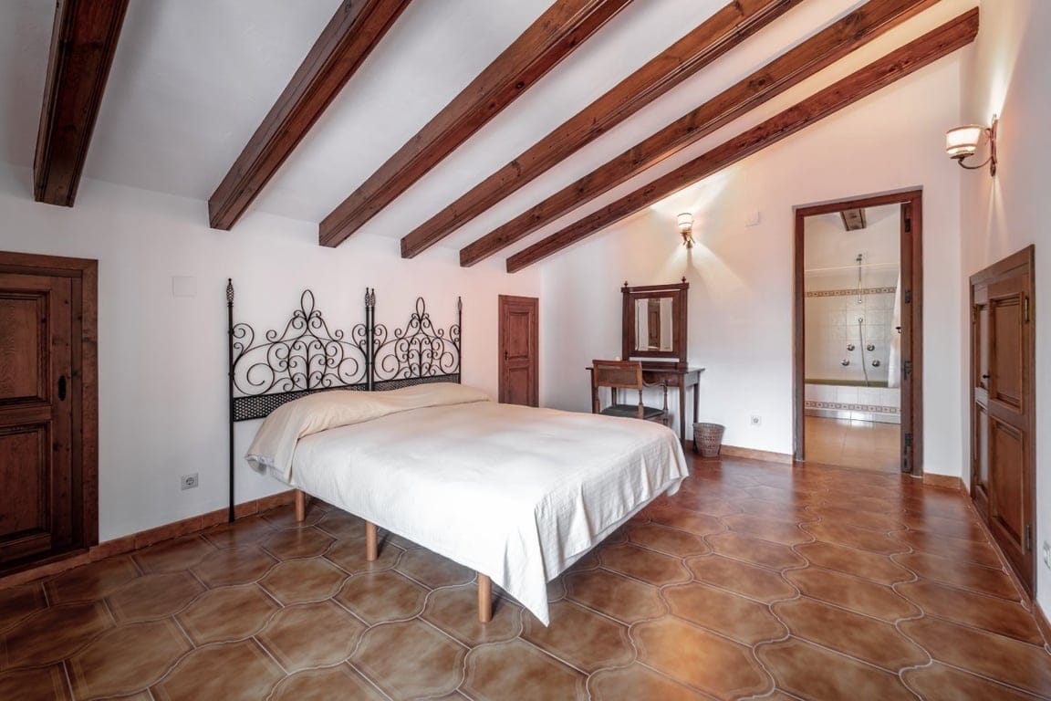 Large Villa with guest house in Jávea and plot 5.835m2 - Foto 24