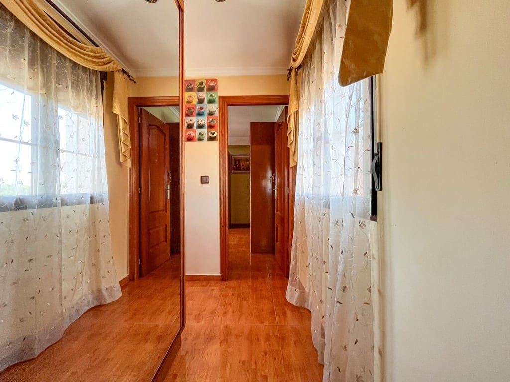 House for sale in Dénia with an active restaurant license in Las Marinas, 500 m from the sea. - Foto 6