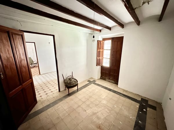 Casa de poble amb més de 100 anys d'història al nucli antic de Pego - Foto 32