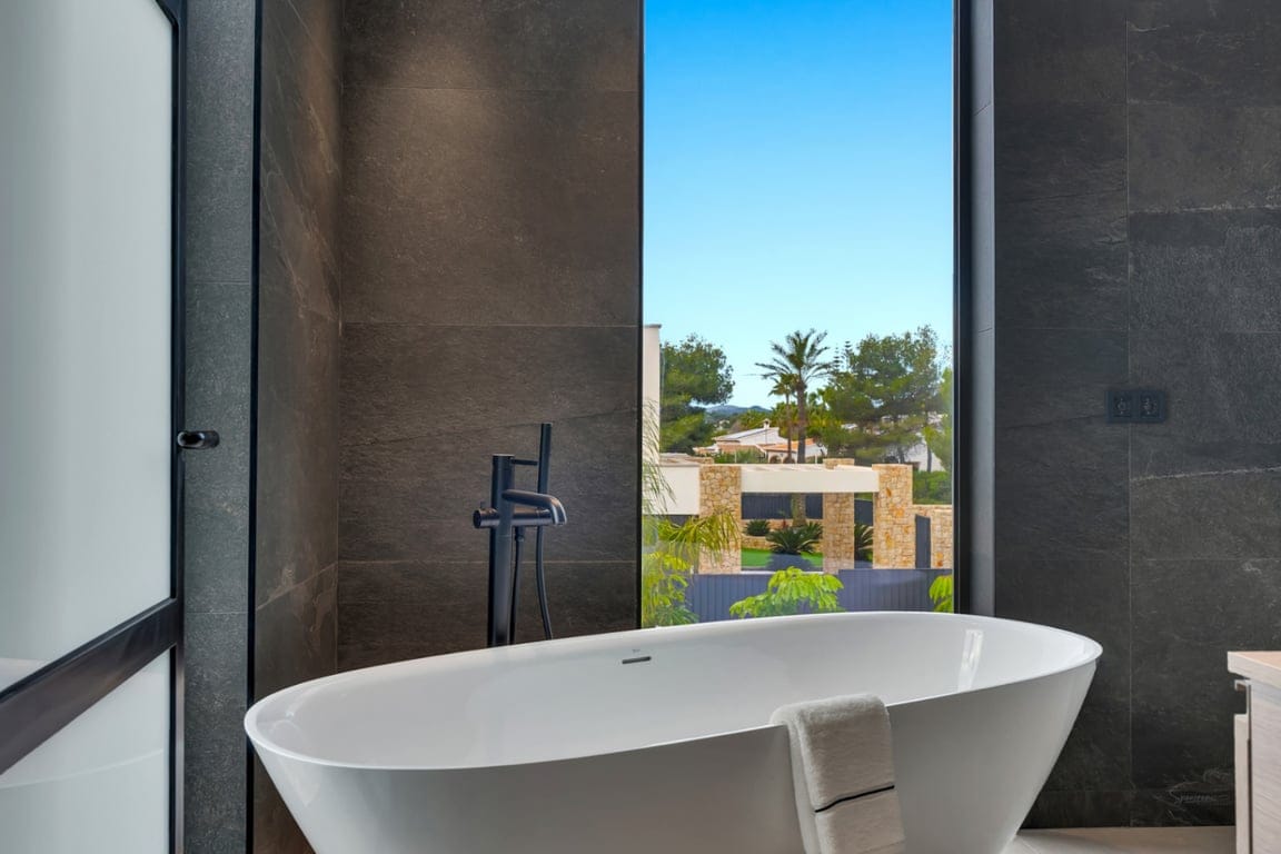 Villa de lujo de nueva construcción ubicada en una zona tranquila - Foto 12