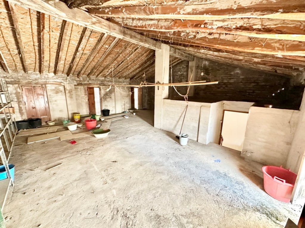 Charmantes Dorfhaus mit großem Innenhof im Zentrum von Pego. - Foto 41