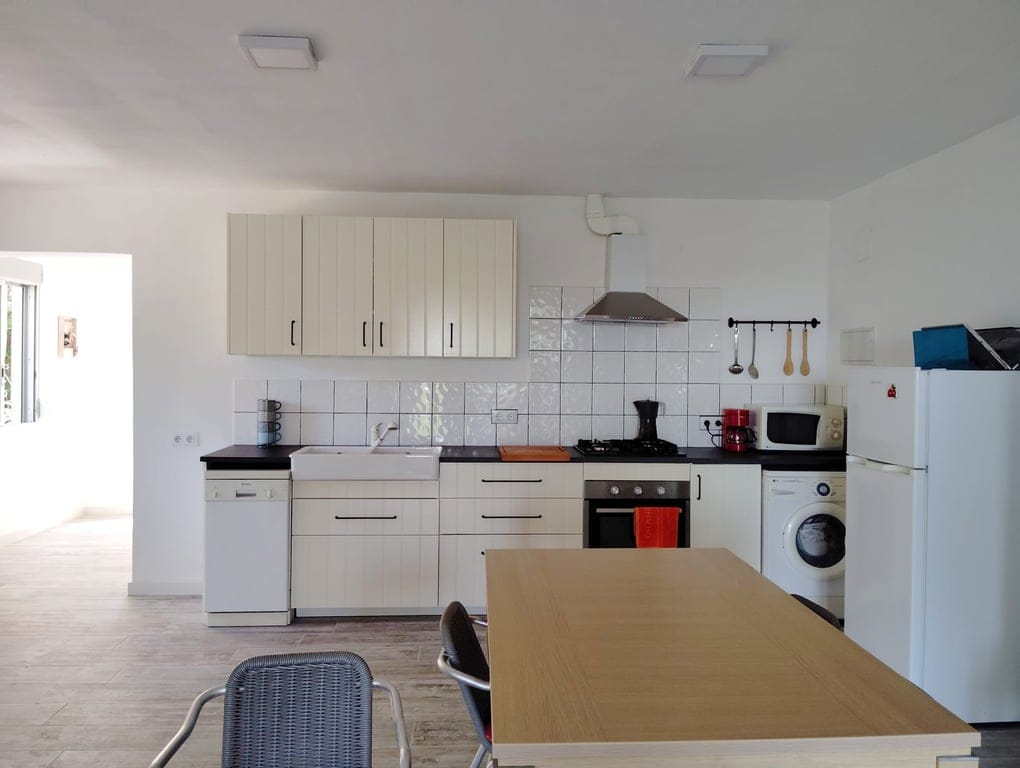 Renovated country house in Parcent: tranquility, fenced plot, nature, and comfort in a privileged setting. - Foto 7