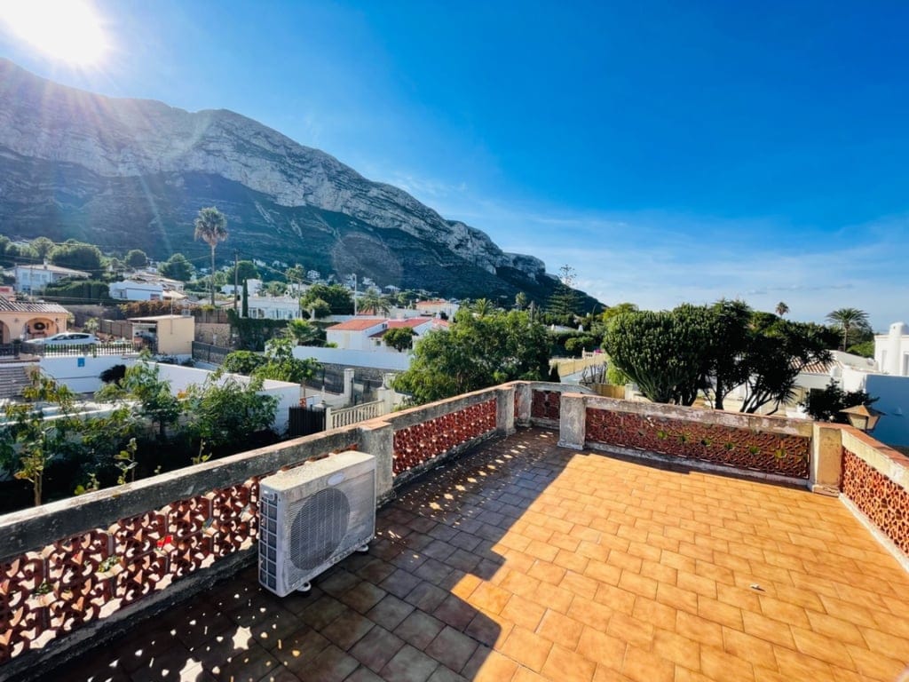 Denia. Villa in good area to renovate for sale - Foto 3