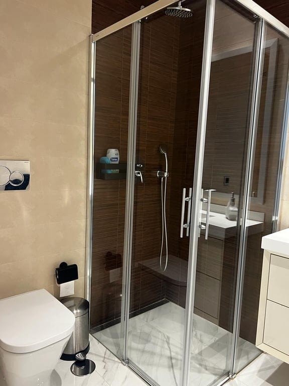 LUJO EN BENIDORM: Apartamento 9ª Planta, 2 Dorm, 2 Baños con Vistas Panorámicas al Mar - Foto 13