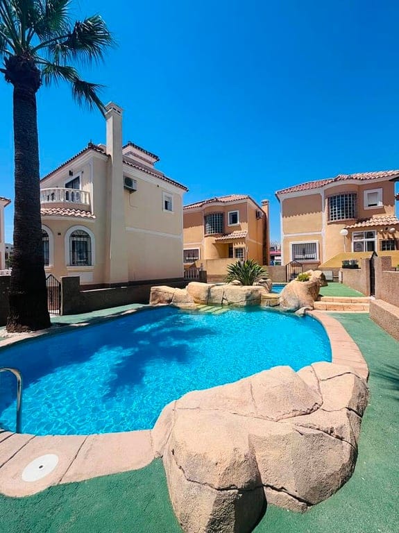 Villa en venta en Orihuela Costa - Foto 6