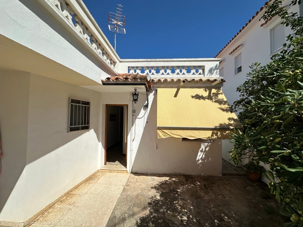 Chalet avec 2 logements en première ligne de plage à Denia - Foto 16