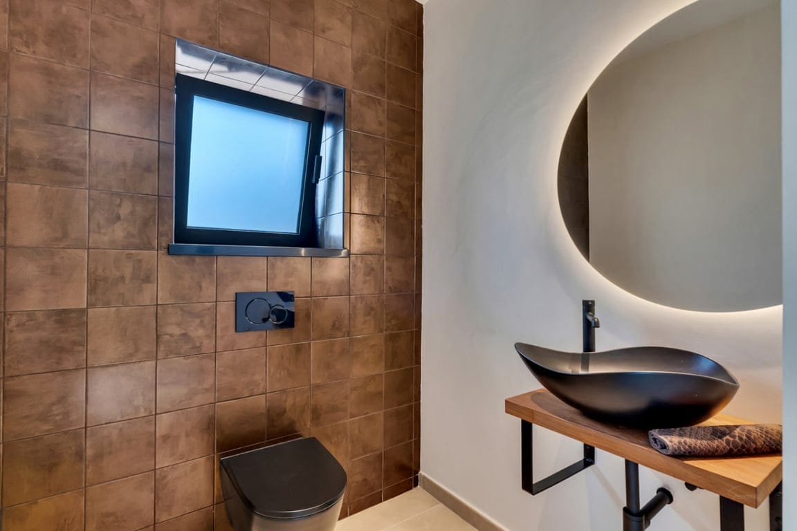 Villa de lujo de nueva construcción ubicada en una zona tranquila - Foto 25