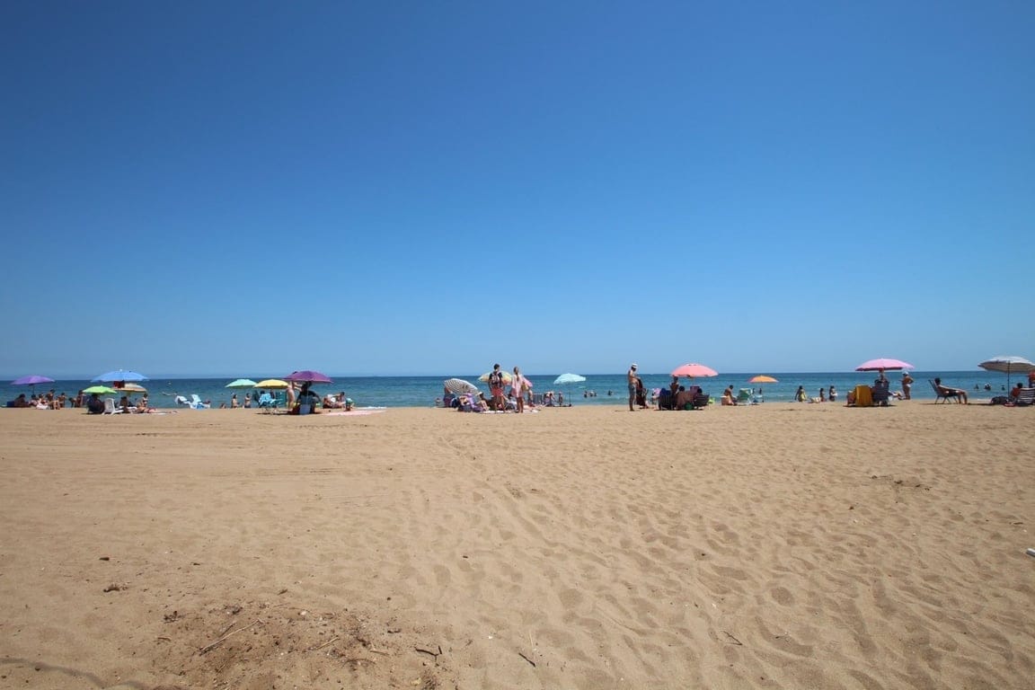 Apartment for sale in Denia, Front Line Beach with sea views, 2 bedrooms. - Foto 2