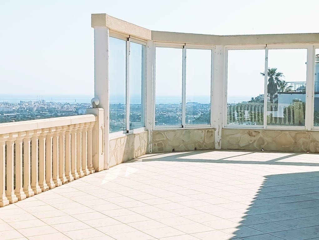 Wspaniała willa z panoramicznym widokiem na morze i całe wybrzeże Costa Blanca - Foto 3