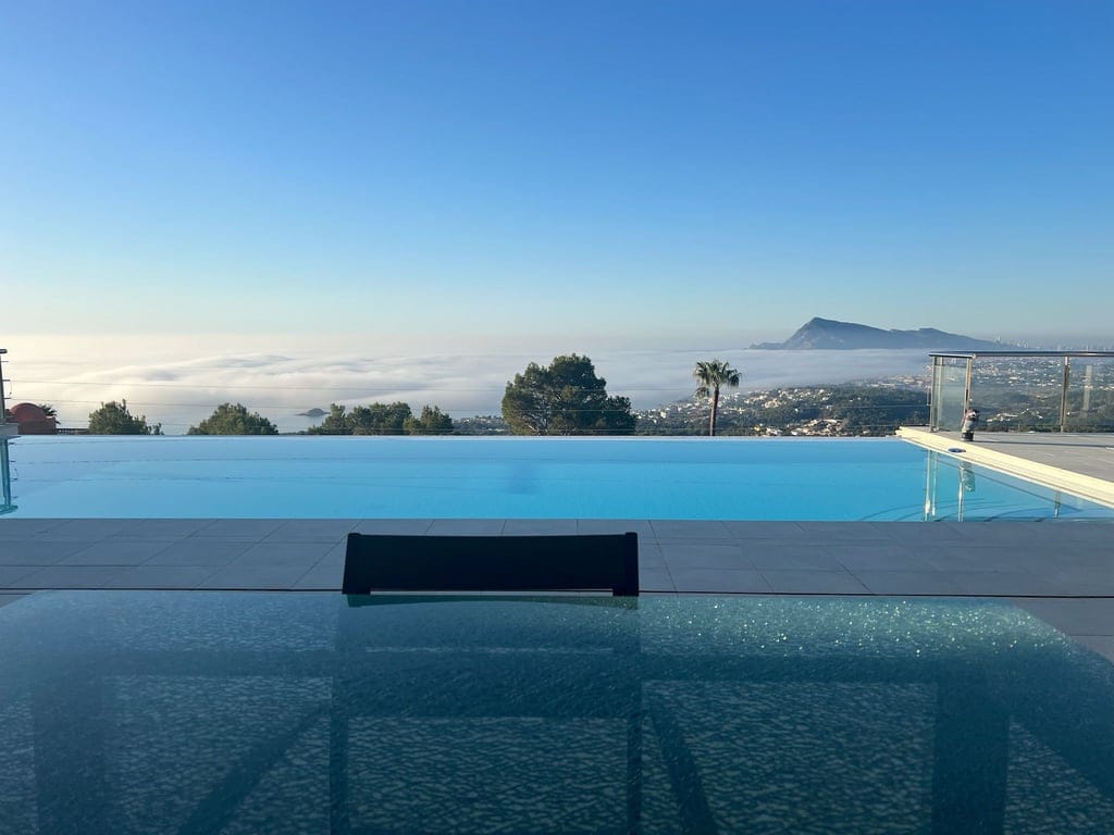 Ultra-luksusowa nowoczesna willa z 5 sypialniami w Altea Hills | Panoramiczny widok na morze i góry - Foto 19